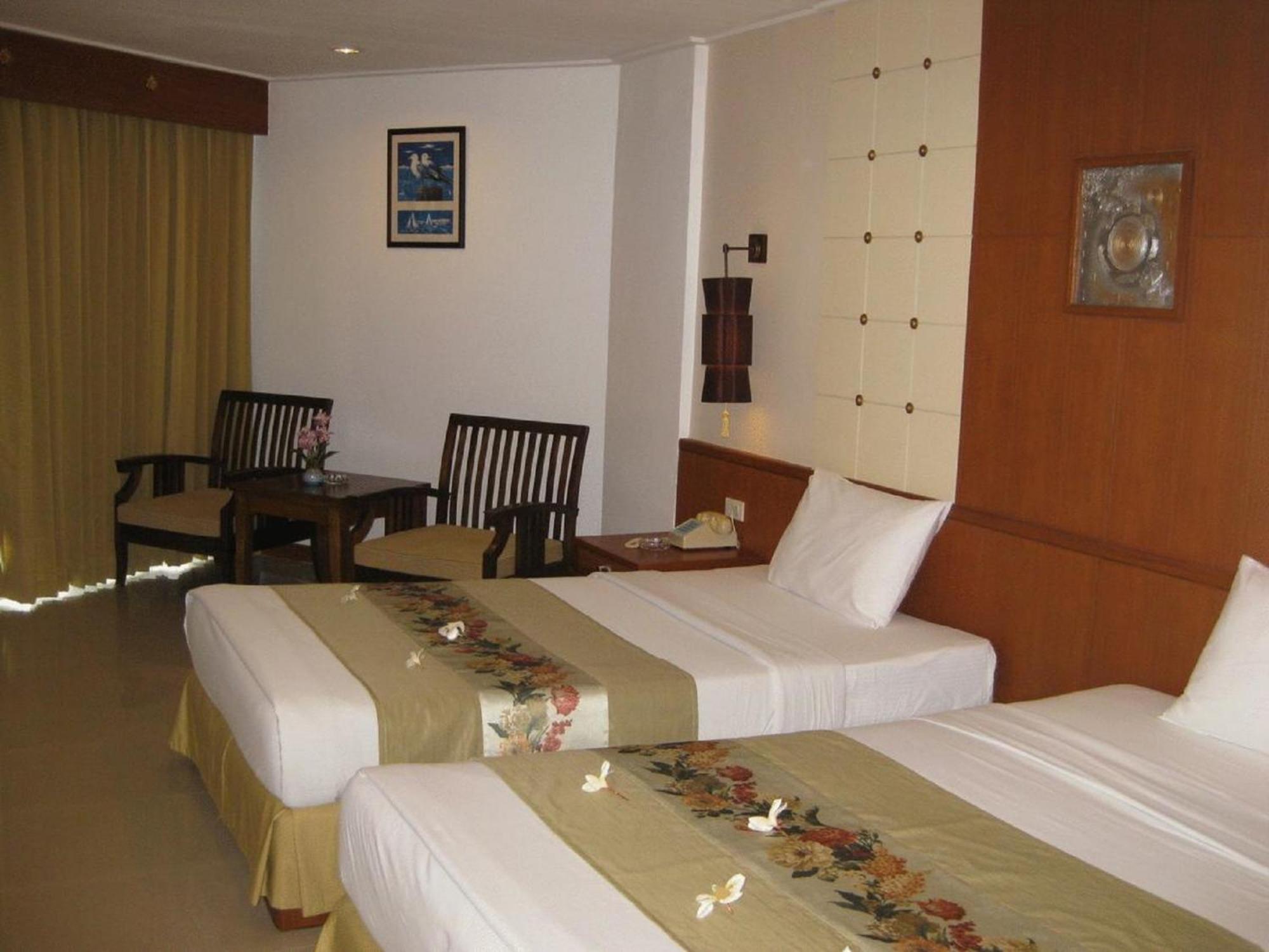 Royal Twins Palace Hotel Pattaya Eksteriør billede