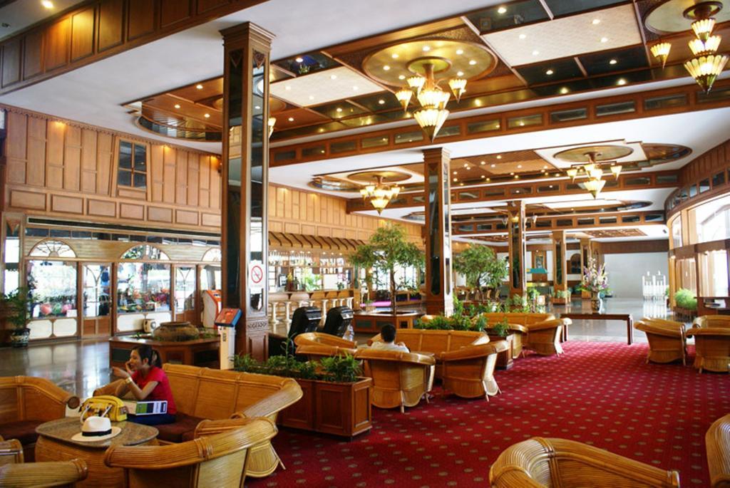 Royal Twins Palace Hotel Pattaya Eksteriør billede
