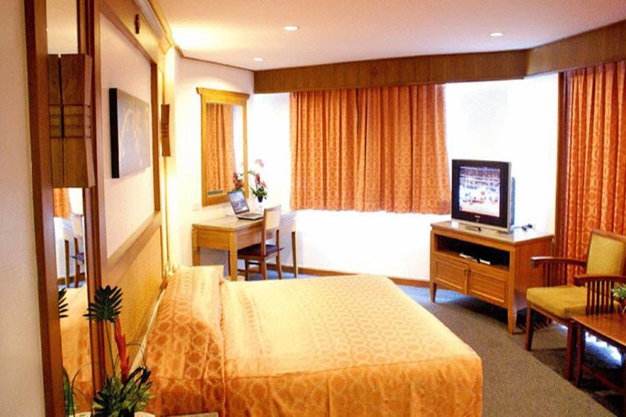 Royal Twins Palace Hotel Pattaya Eksteriør billede