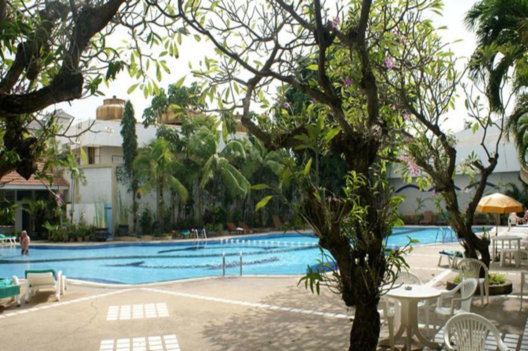 Royal Twins Palace Hotel Pattaya Eksteriør billede
